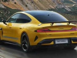 Xiaomi SU7 Ultra: Mobil Listrik Berperforma Tinggi yang Siap Menantang Porsche Taycan Turbo GT